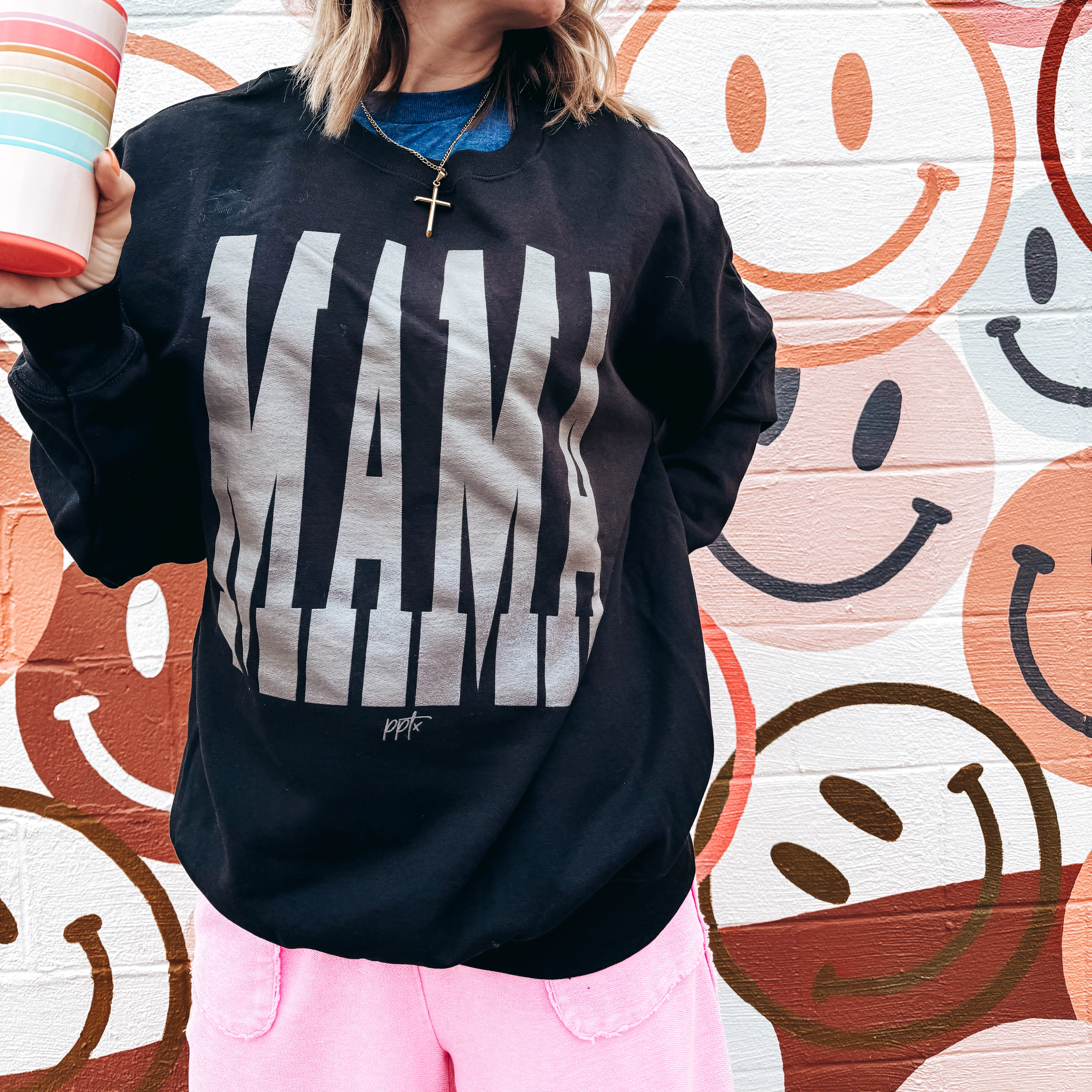 Monochrome Mama Sweatshirt - Image 3